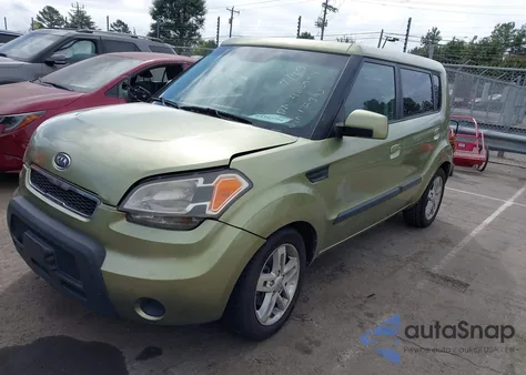 2010 Kia Soul + z USA, uszkodzony, nr VIN KNDJT2A23A7172393